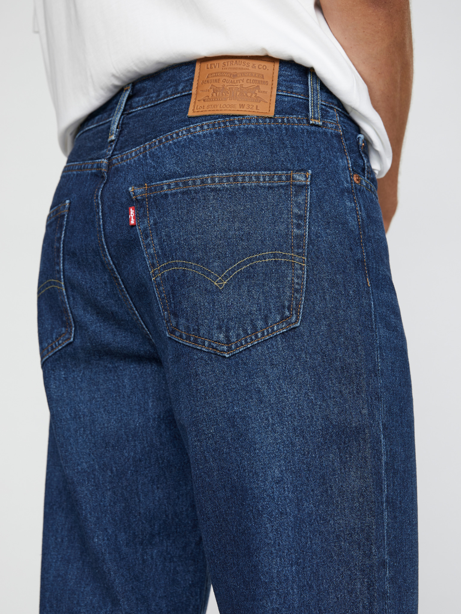 Levi's® - Stay Loose Tapered Crop Jeans 