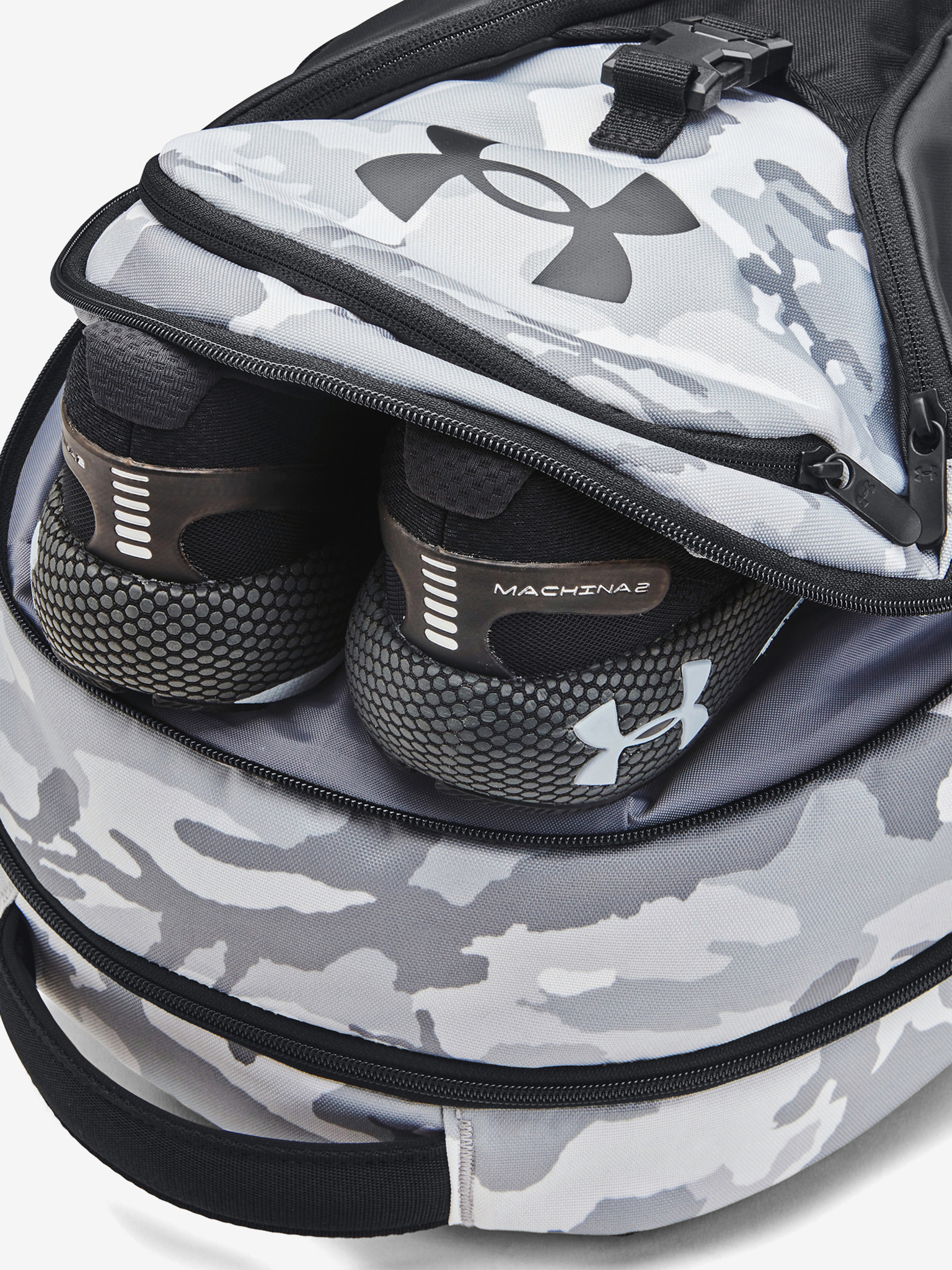Under Armour Hustle 5.0 Backpack – GREY – CSC